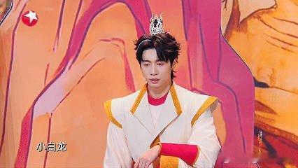 千问说牛马的马是白龙马谁懂啊!被千问一句话戳中，牛马=白龙马，任劳任怨还没镜头，