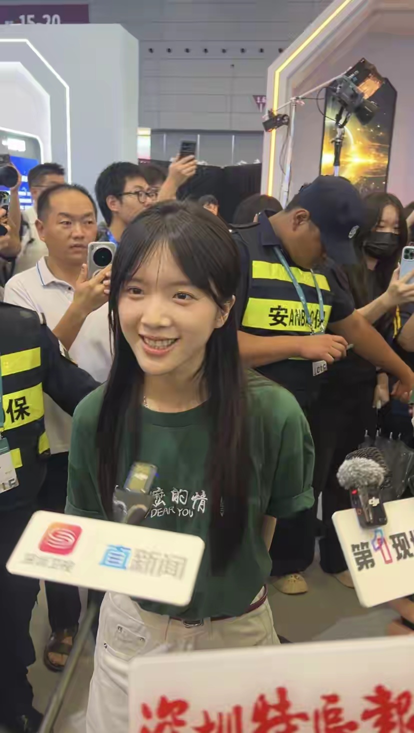 “木生”“南枝”空降文博会现场，人气火爆到失控 