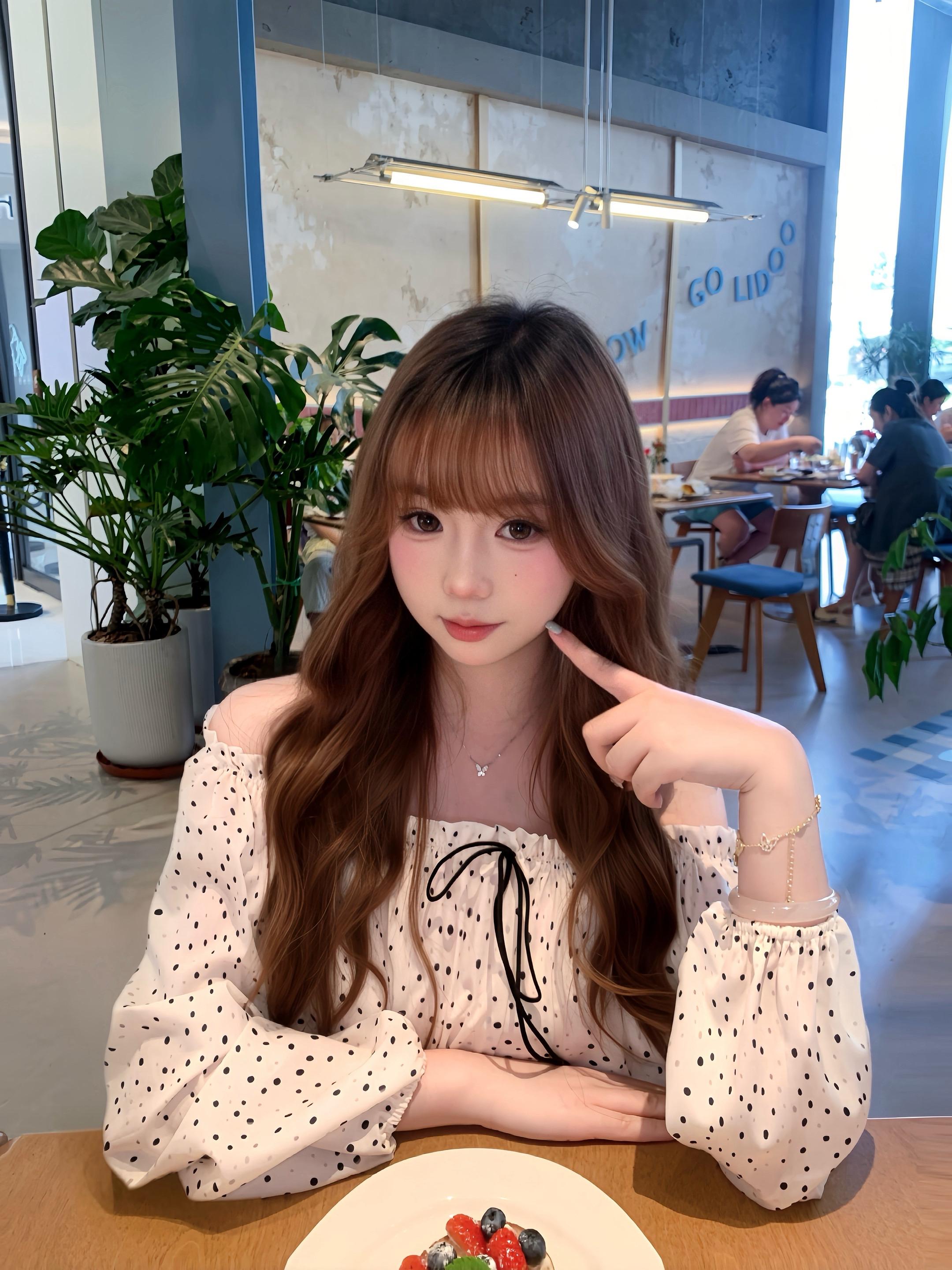 🍧今天是吃到漂亮饭的快乐小女孩。