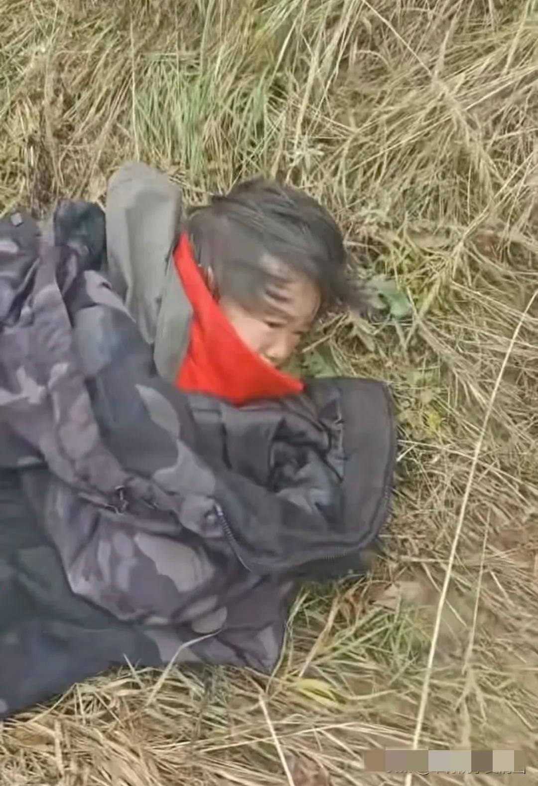 悬着的心终于放下！建平4岁娃找到了太暖心
 
刷到辽宁建平4岁女童被找到的消息，
