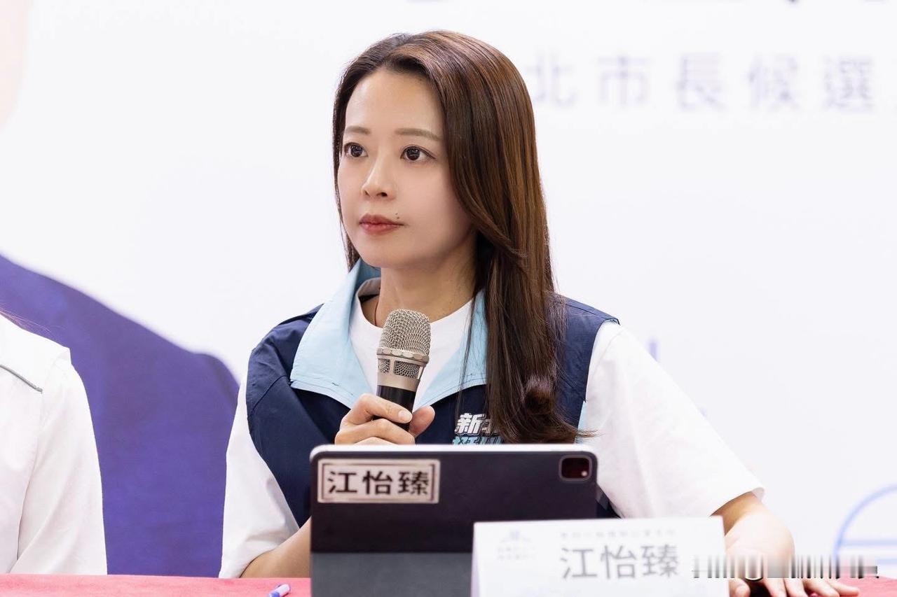 国民党发言人江怡臻今（31日）在脸书发文表示，侯友宜市长点名：“我的下一棒接棒人