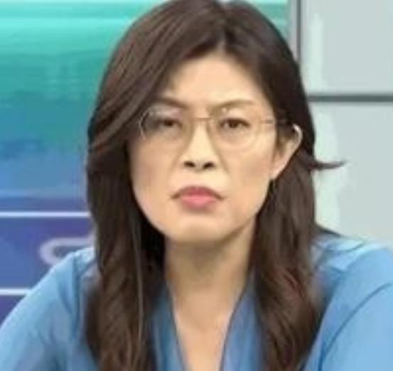 万万没想到，曾经郑丽文竟然抛出了这么犀利的问题！她问道：“如果有一天，我们真的和