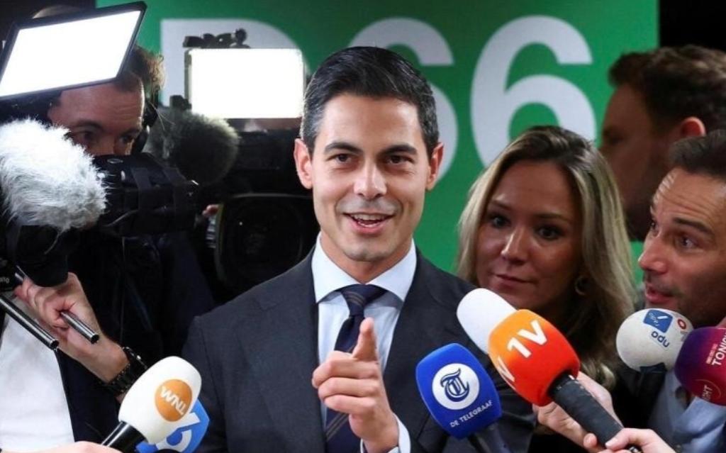 欧洲突然传来一个大消息！荷兰新首相刚上台，就准备不再只看美国脸色。他要让荷兰重回