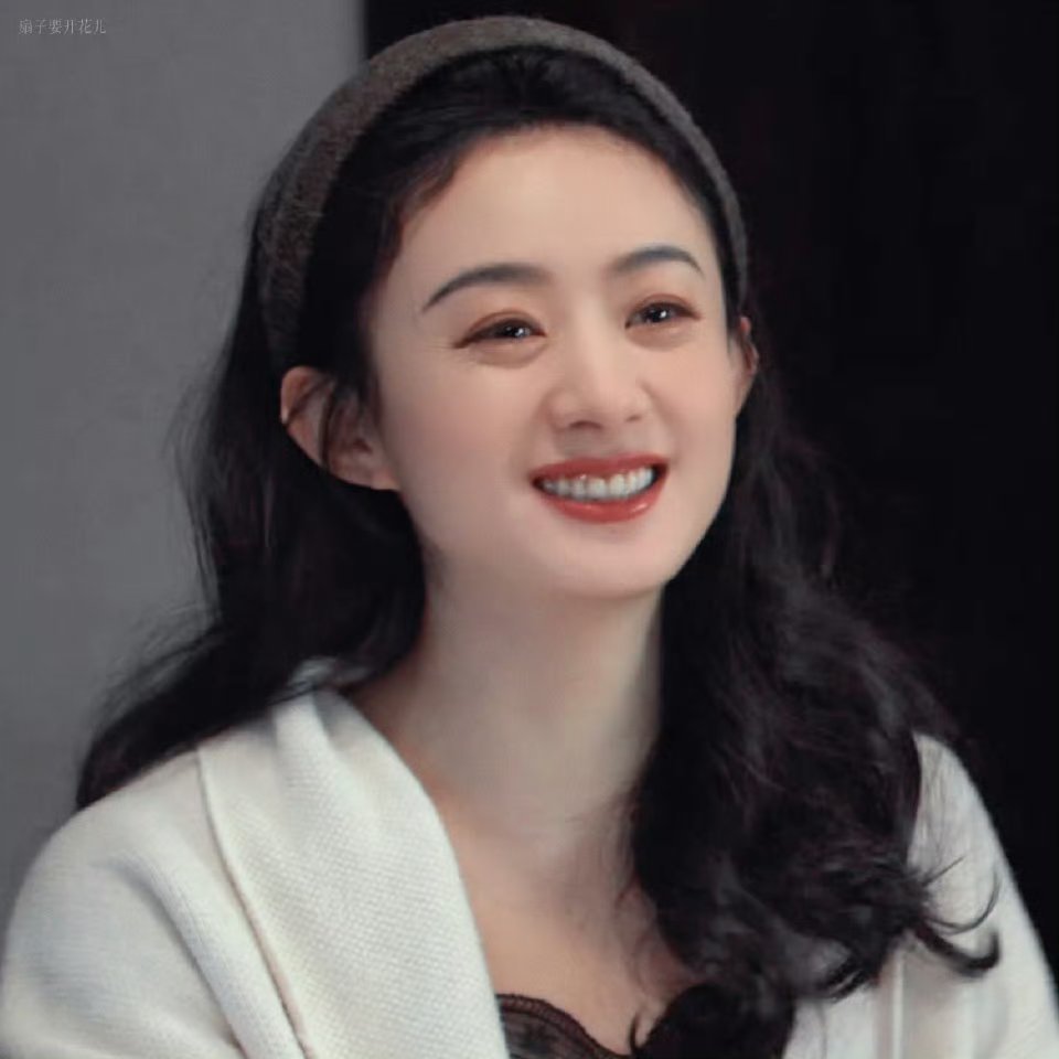 赵丽颖赵丽颖李秋萍 zly赵丽颖小城大事 "情起一时的喜欢不叫热爱 长久无言的陪