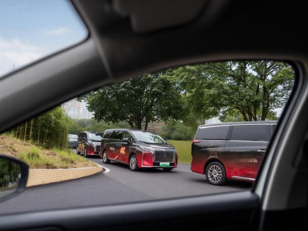 春晚第三次彩排现场，贴有