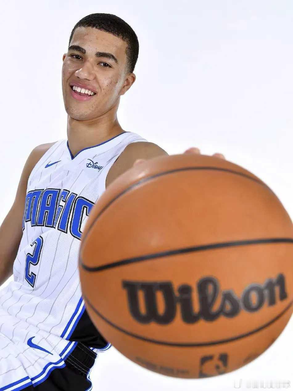 随着NBA全明星周末的结束，各队进入常规赛冲刺阶段。当日的阵容与签约动态主要集中