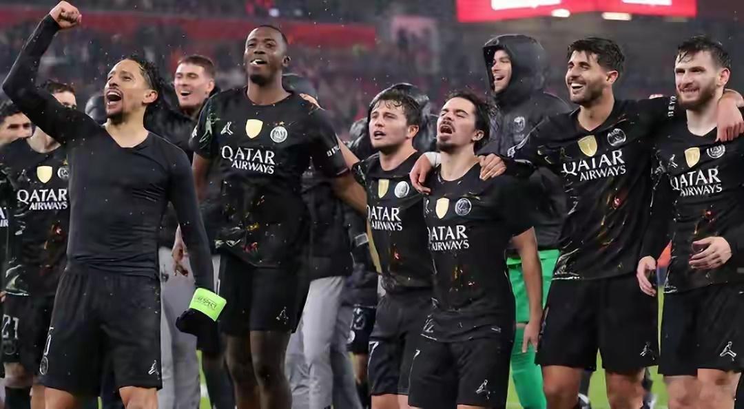 法甲第30轮：朗斯VS图卢兹赛北京时间4月18日02:45，法甲第30轮焦点战打