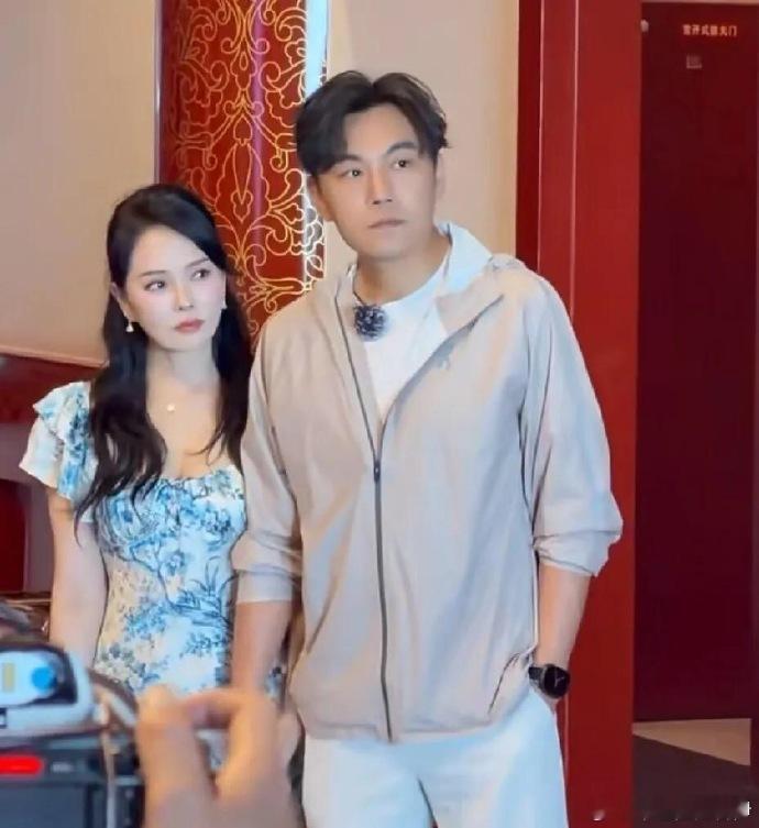 妻旅 老公还是在观察室待着吧不必执着固守旧模式，妻旅看片会导演早已给出改版答案。
