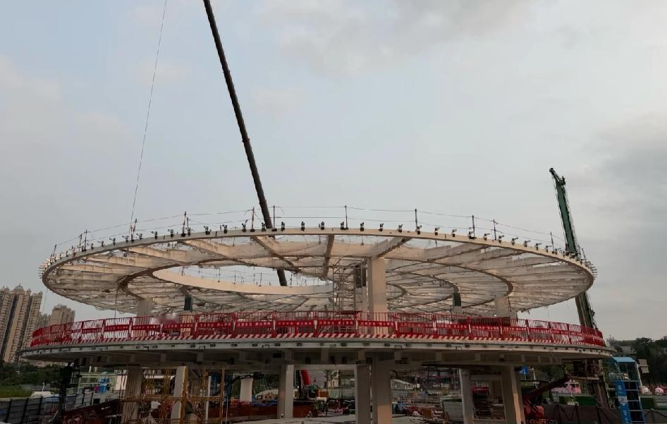 广州华为全球旗舰店外观图

广州塔广场数智生活科技体验馆，项目预计于2026年完