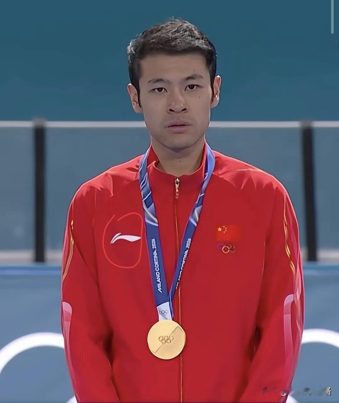 我跟闺蜜聊天：
宁忠岩拿奥运金牌了，
可有人说他看着有点沧桑，
会不会影响接代言