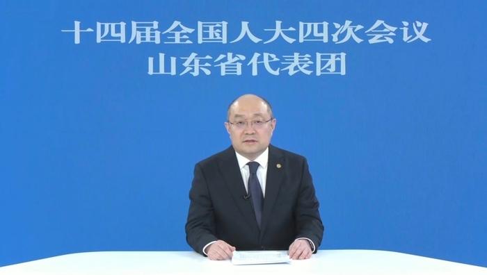 3月9日晚，十四届全国人大四次会议山东省代表团举行新闻发布活动，介绍山东省代表团