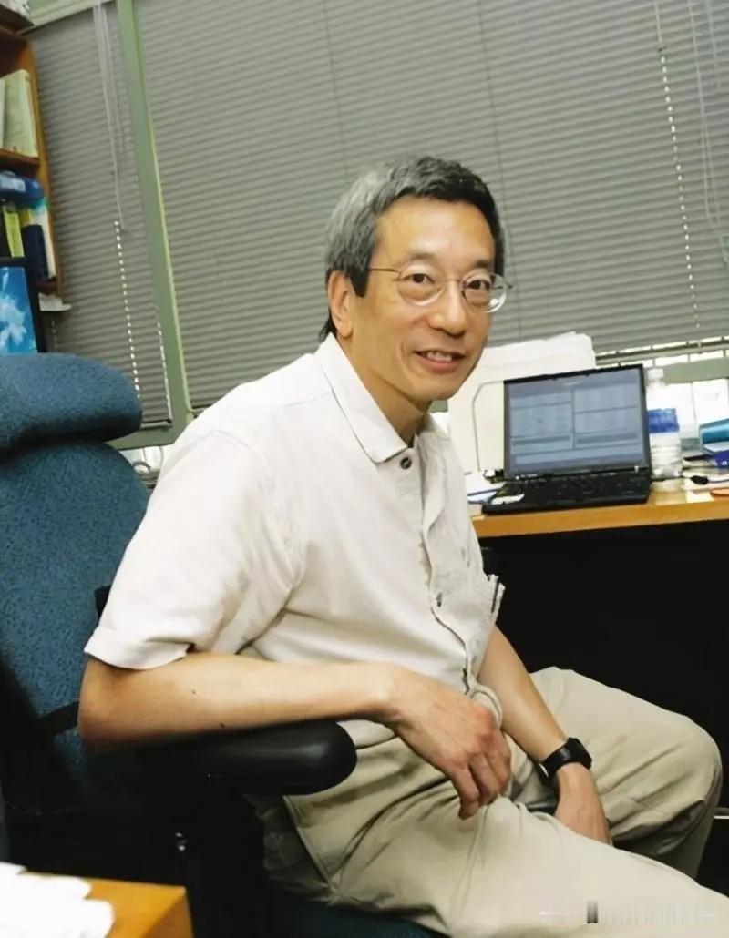 不回中国，为美效力！2008年，钱学森的侄子钱永健荣获诺贝尔化学奖，国人纷纷庆贺