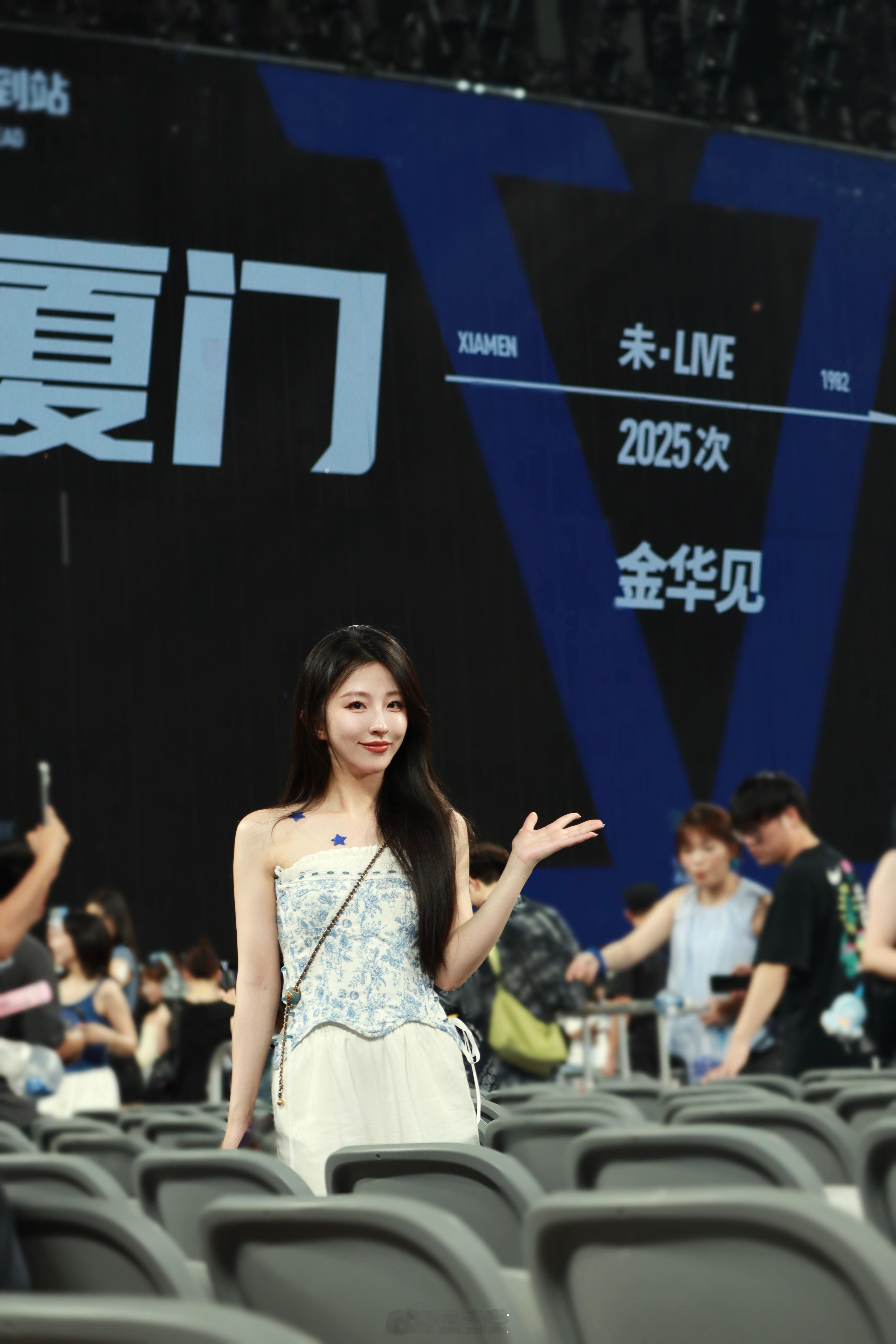 我超爱这个阳光大男孩 张杰未live开往1982巡回演唱会 ​​​