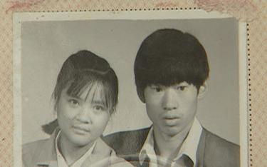 2003年，重庆小伙肚子异常大，被村里人嘲笑怀孕，手术后，男子真生下18斤的“女