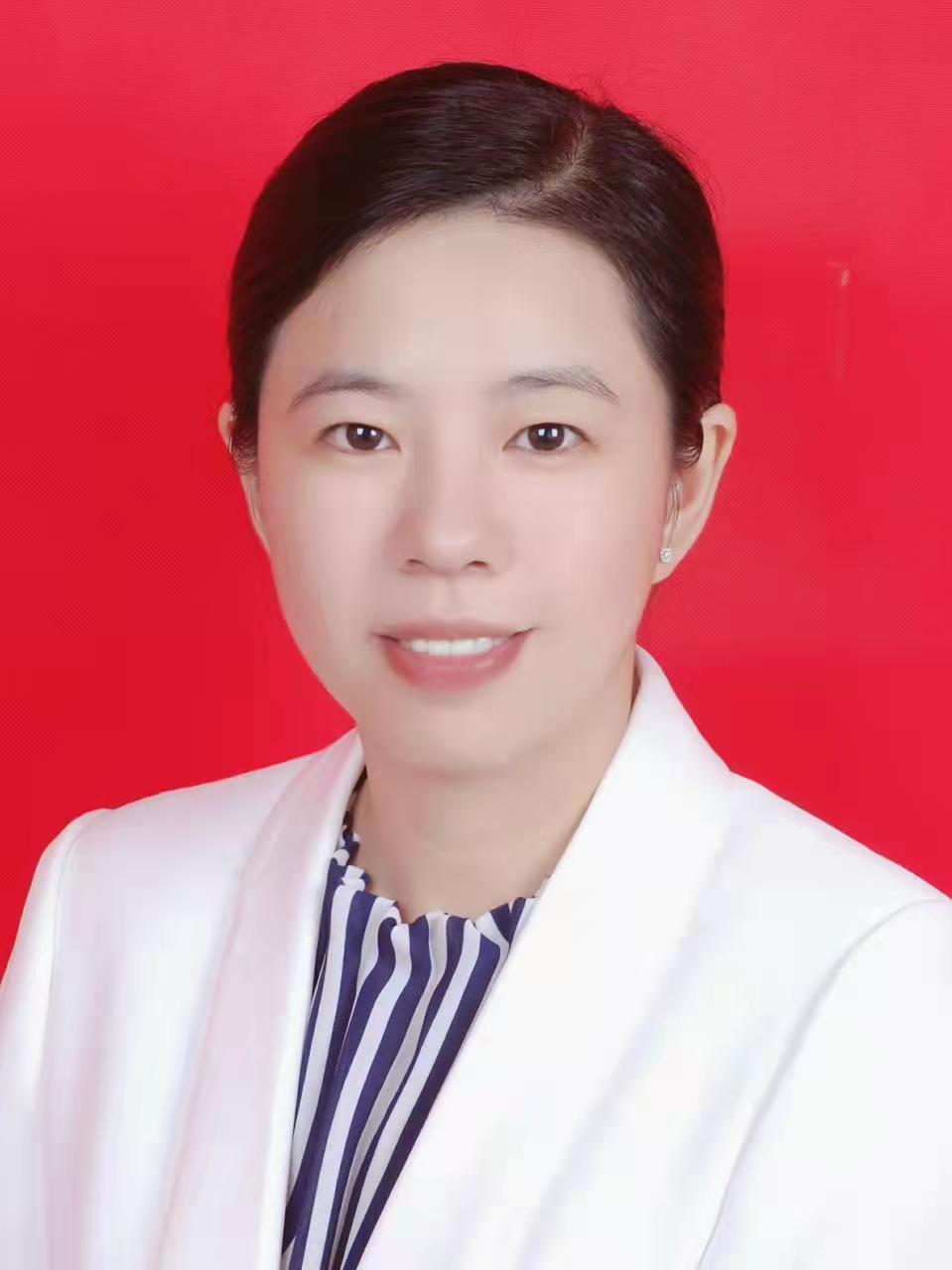 谈谈永州市商务局局长周晓芬那点事。

一是周晓芬太有钱，离婚赔前夫500万元。仅