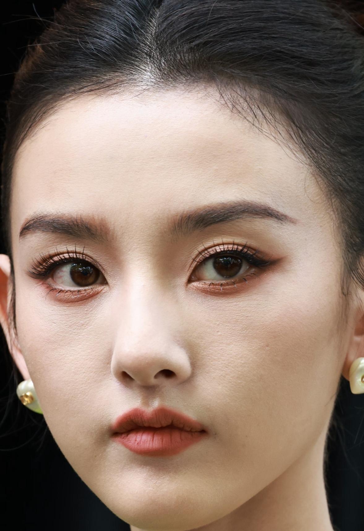 《花儿与少年3》综艺片段，近期在网络上再度发酵，宋祖儿的抖音评论区一度被大量“嘘