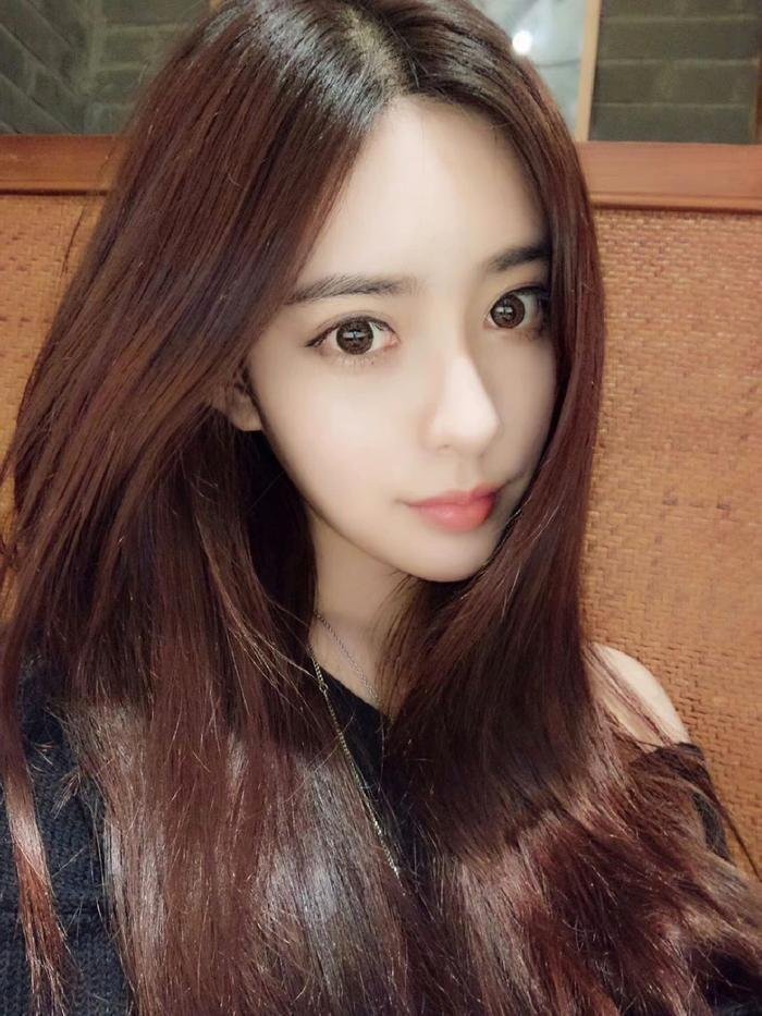 新粉老粉能认识是哪位🌸早期神图吗？ 