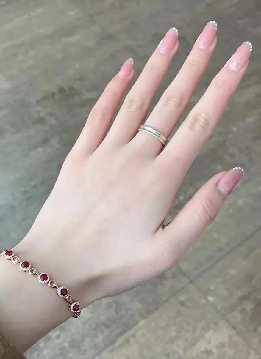 芊芊玉手（17）