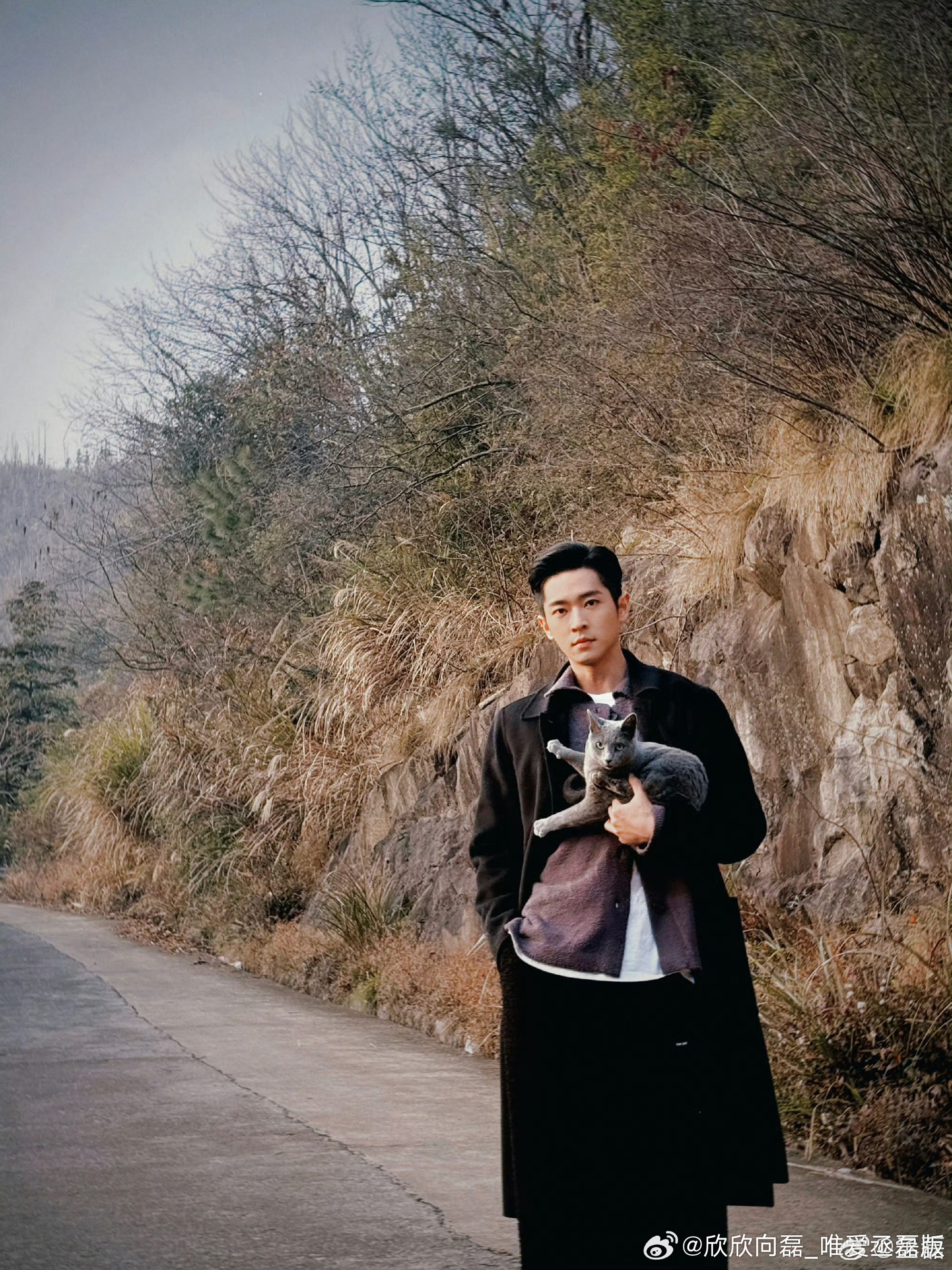 丞磊 CL丞磊玉簟秋 CL丞磊虞昶轩冬日万物沉眠，晚风令人沉醉，我独爱远方的你 