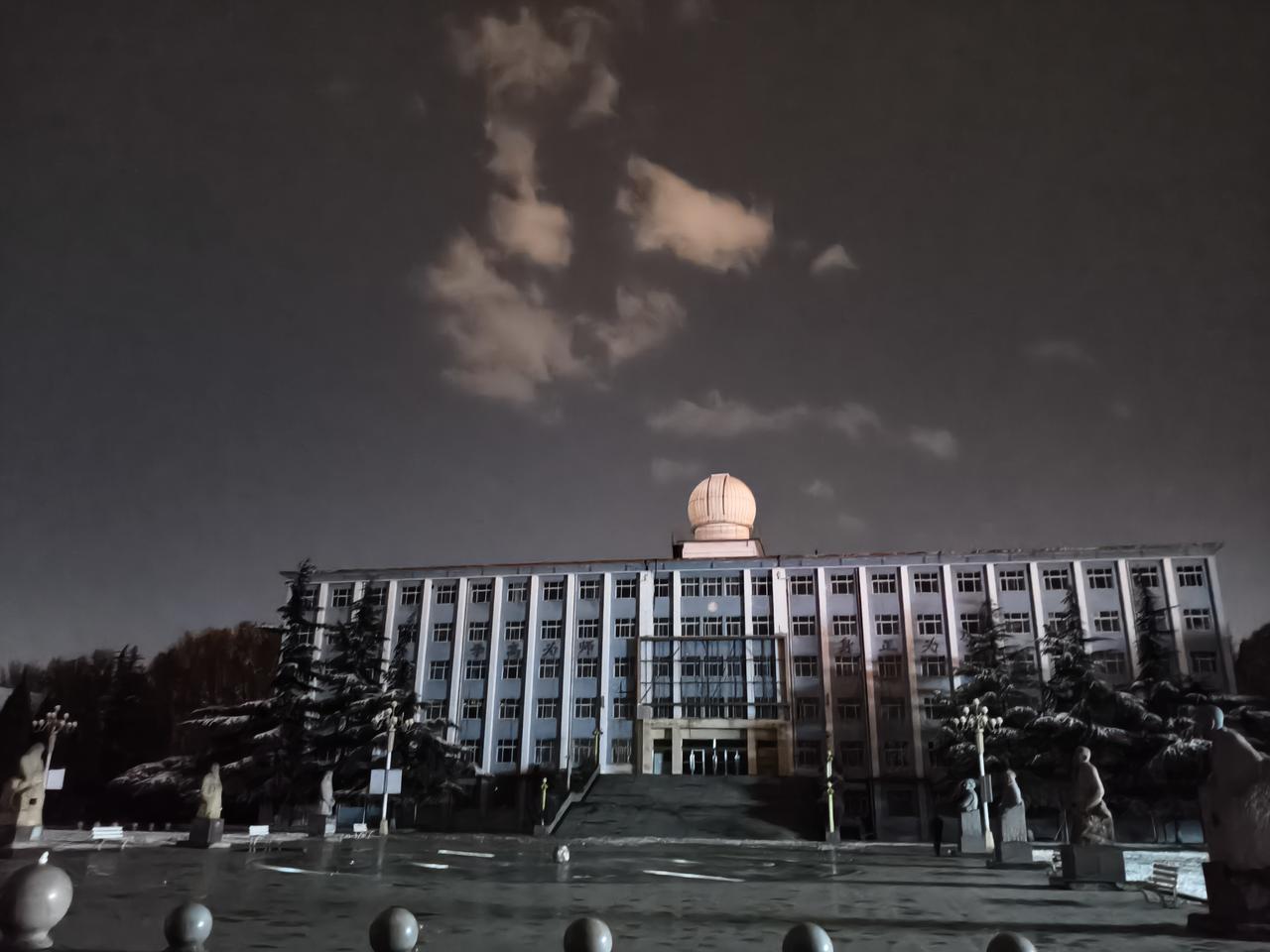 给2026的自己写句话2026年祝我健健康康、财运滚滚来！