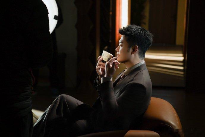 陈赫说演技差会被AI替代陈赫直接点破真相！AI都能演哭戏演霸总，这是大势所趋，艺