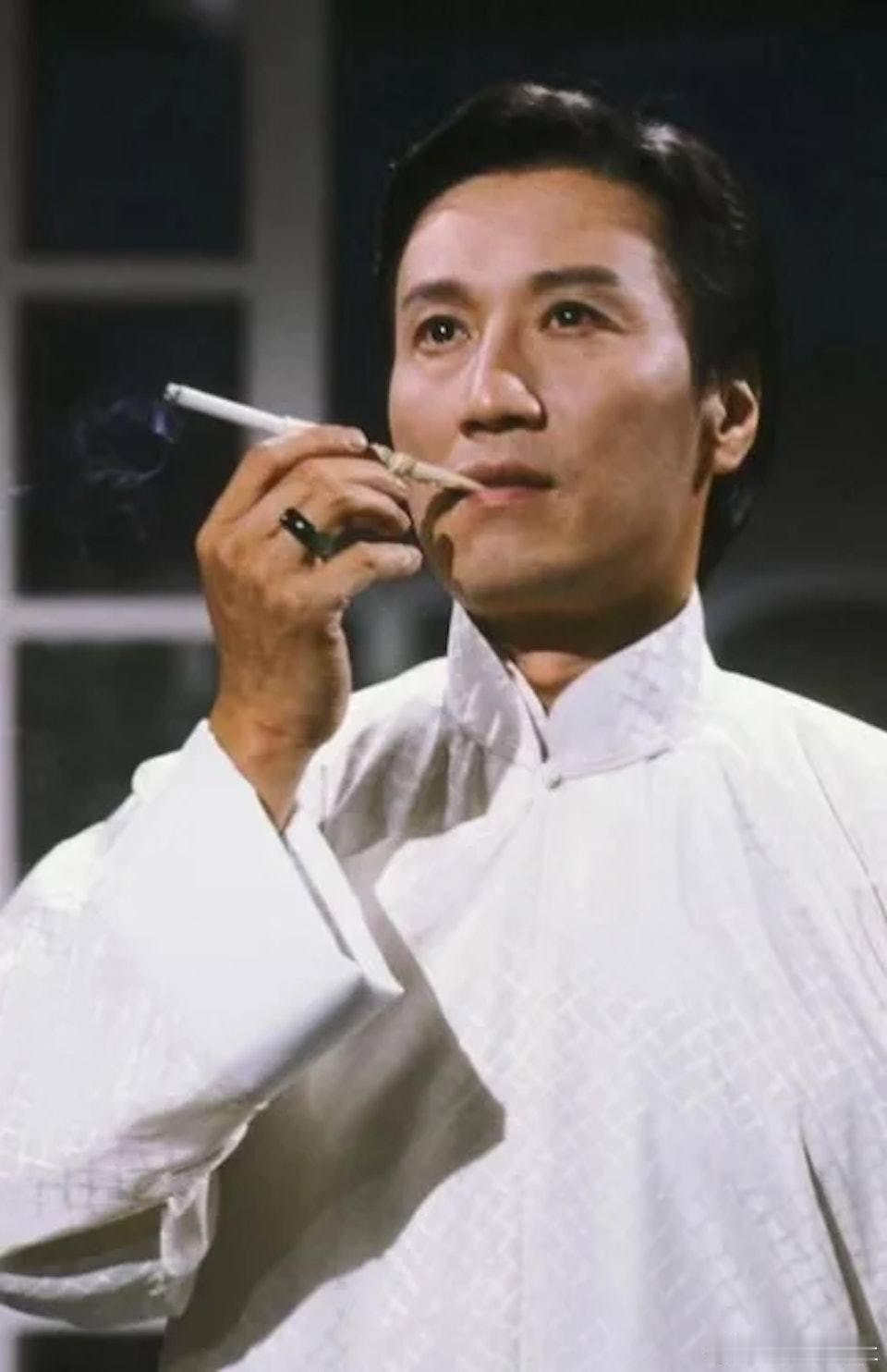 ViuTV新劇《日落下的彩虹》將於下週三隆重首播，日前劇組假九龍灣舉行盛大記者會