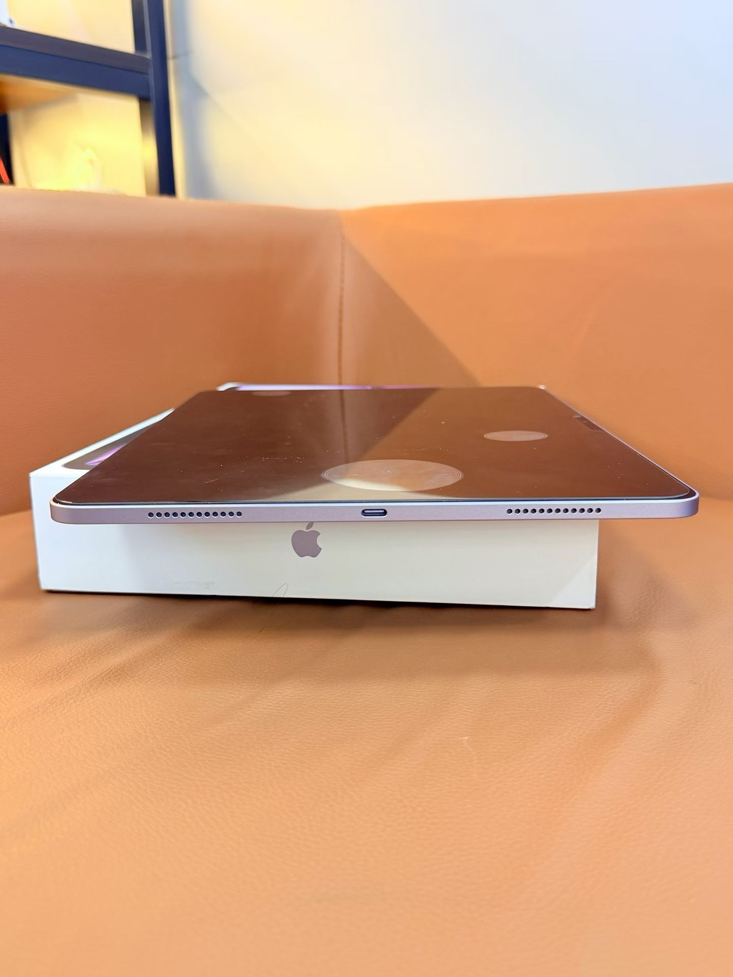 精品二手平板苹果26款13寸iPad Air8 256G紫(M4) 充电76次，