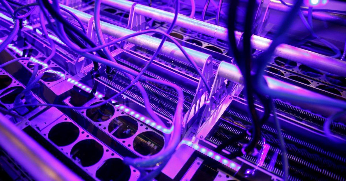 [To learn English]
Bitcoin miner and AI 