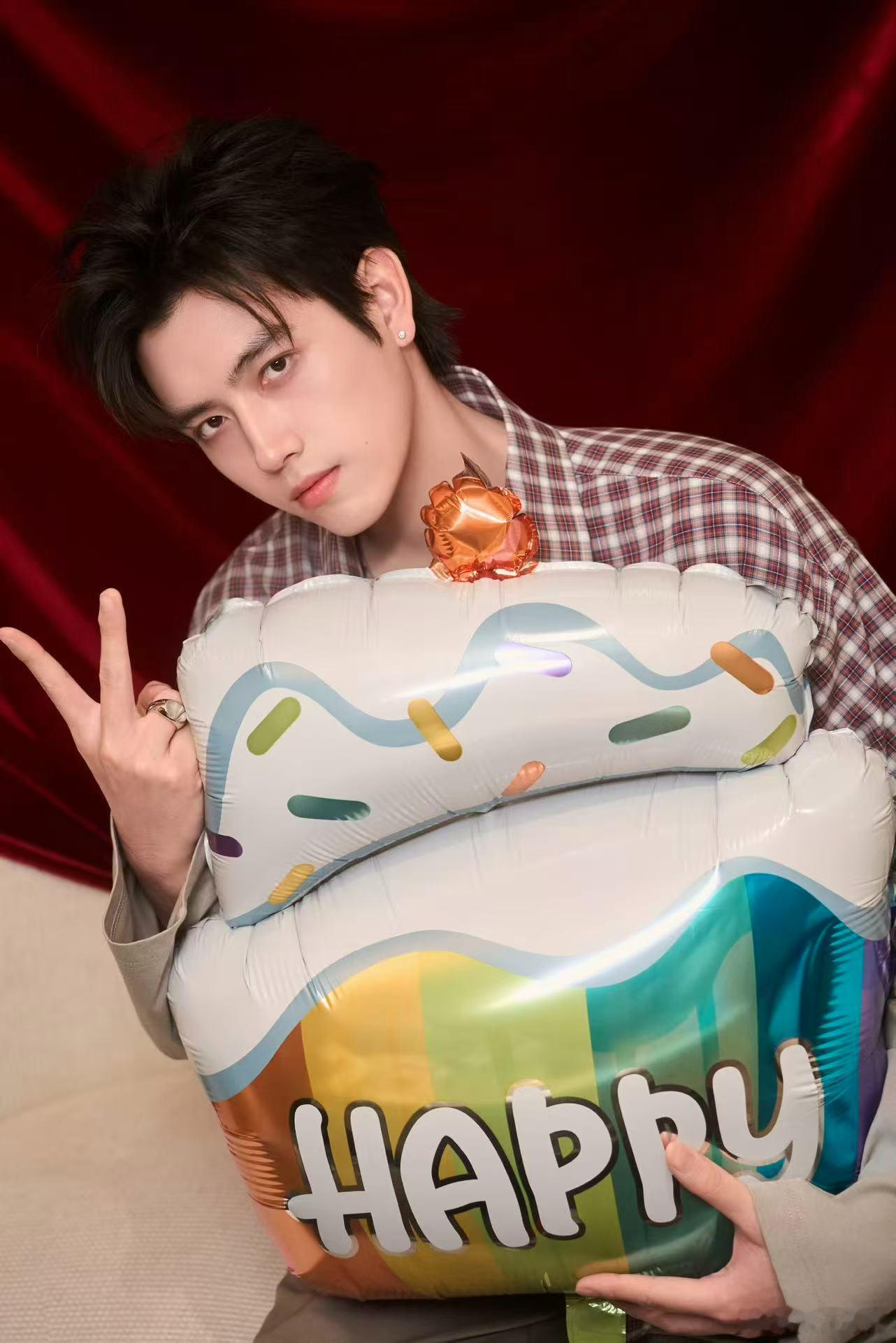 陈飞宇26岁生日大片陈飞宇26岁生日写真陈飞宇26岁生日大片，帅，