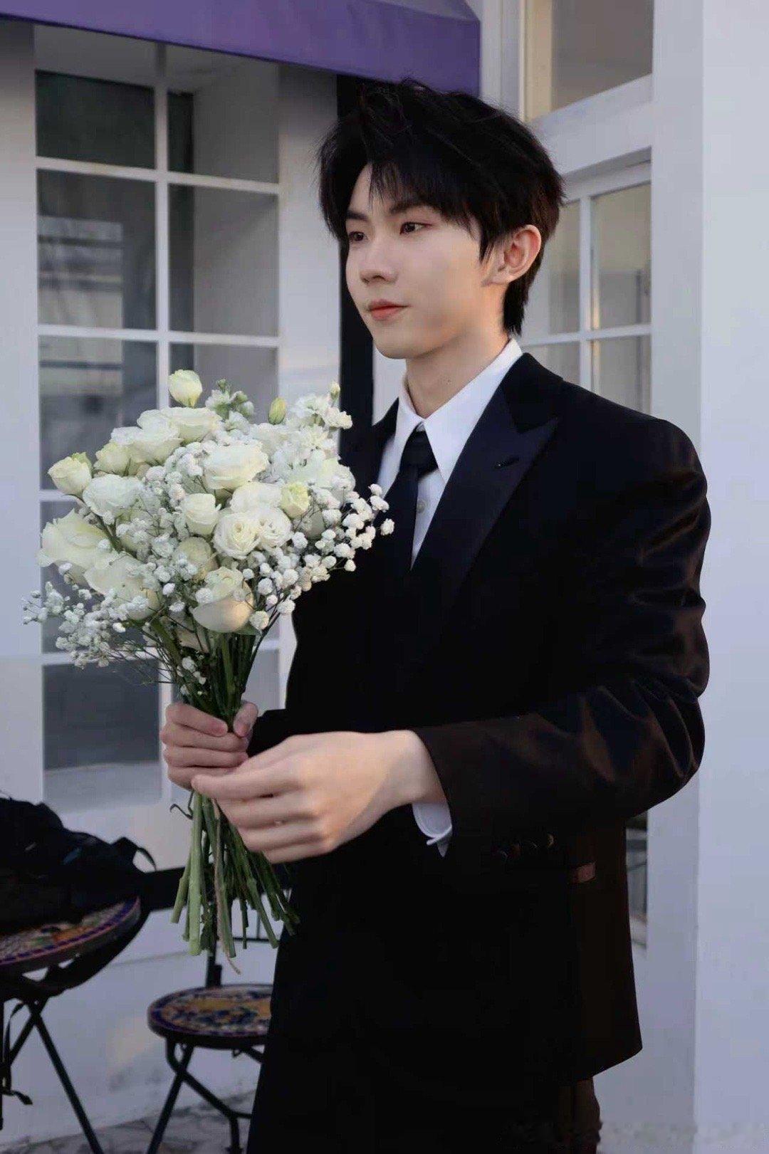 马嘉祺我会为你把故事从头说马嘉祺好用心的剧宣  马嘉祺我会为你把故事从头说 咱就