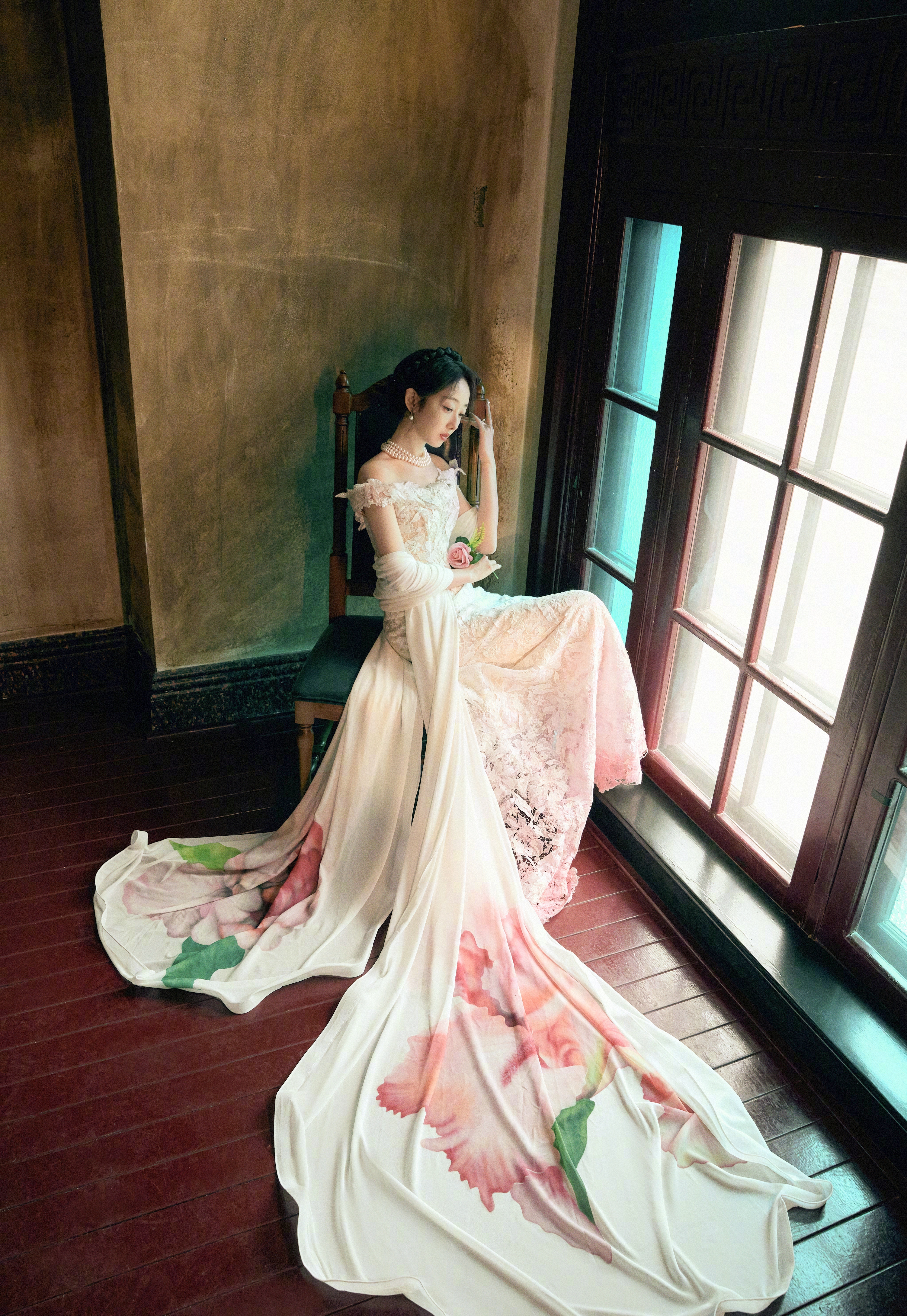 蒋梦婕 在复制粘贴的时代，你是手写的诗