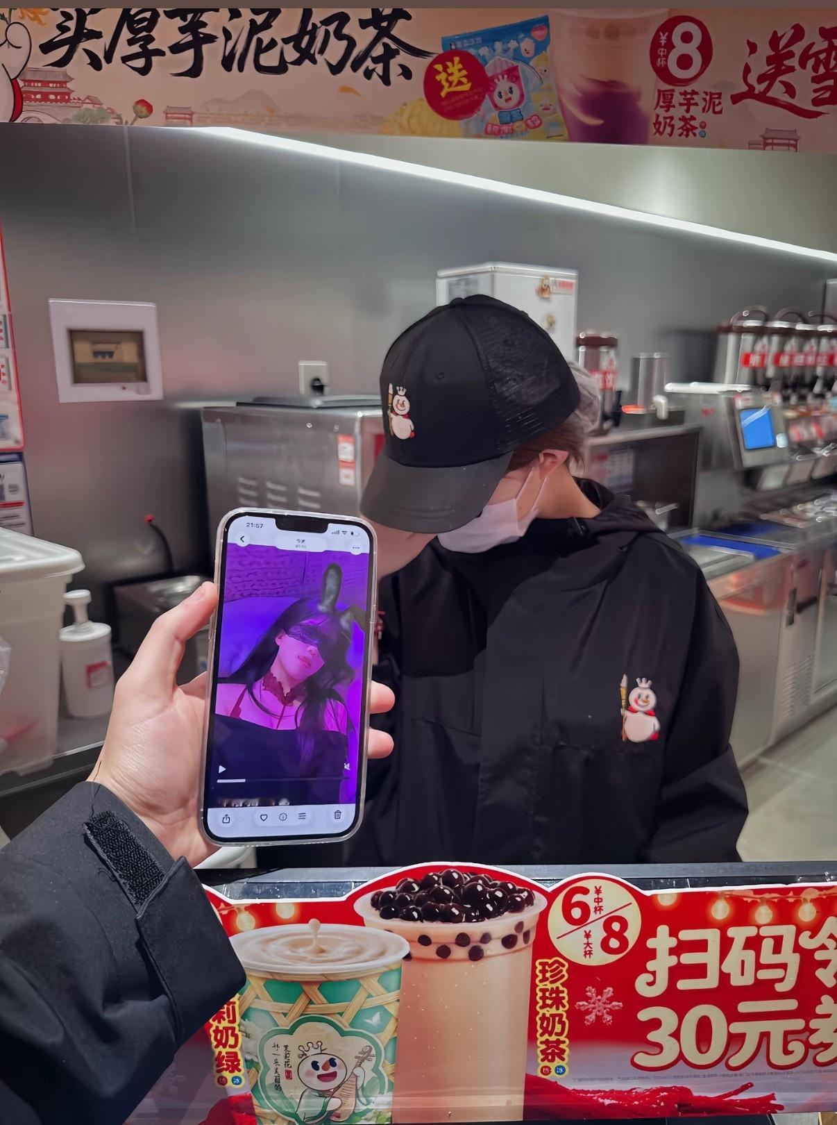 上班下班两个样子