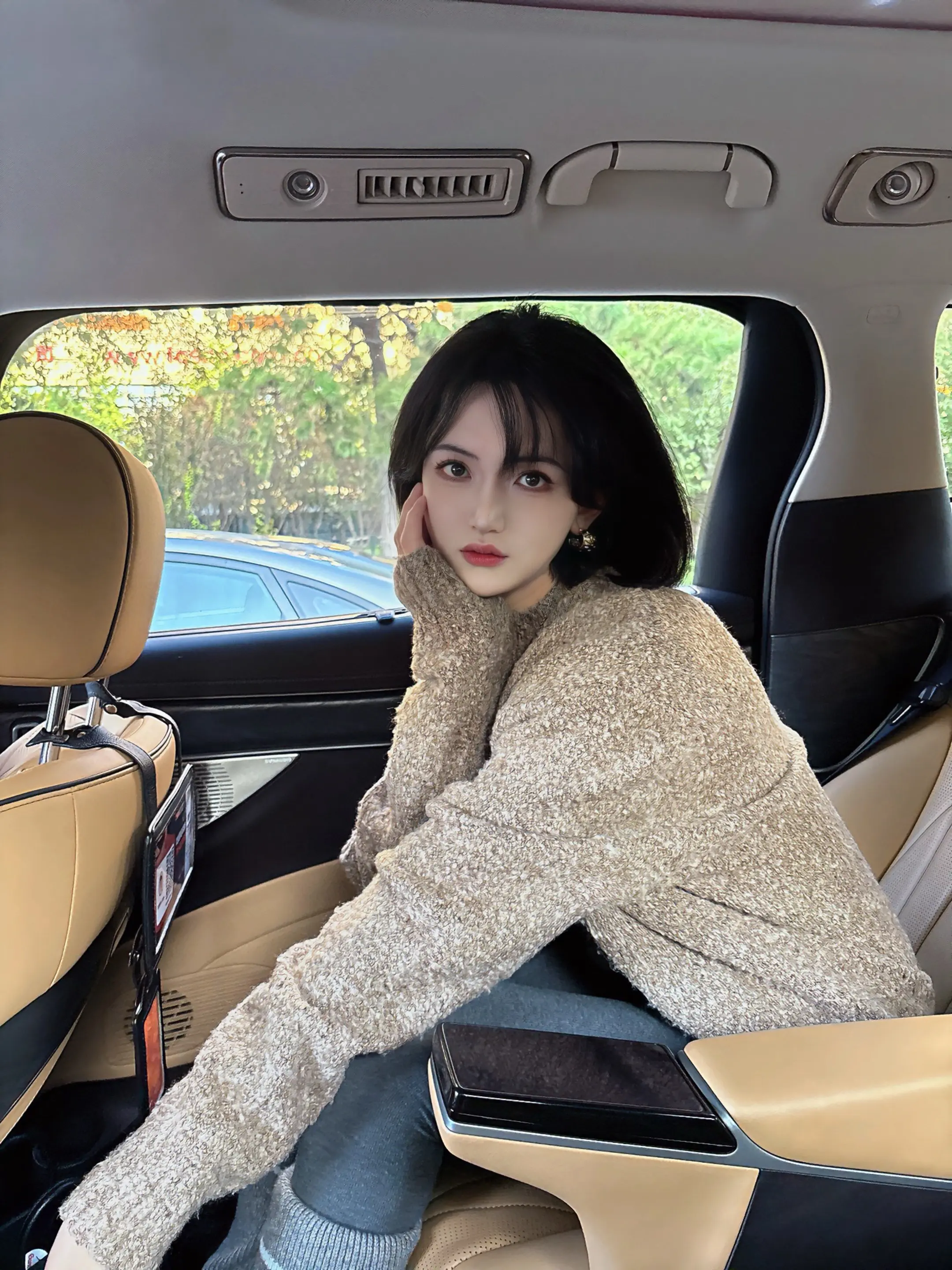 长发男生 御姐 甜妹