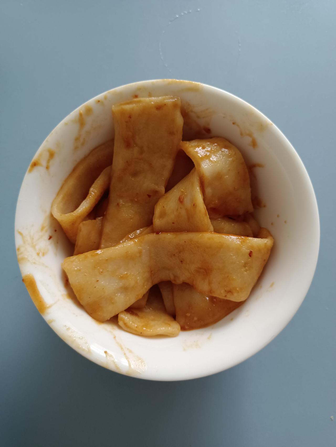 我自己做的炒面，面条也是自己擀的，味道相当不错
