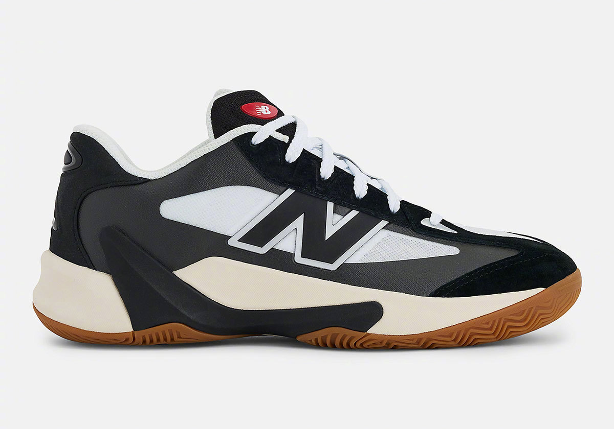 New Balance P350NB的后卫鞋型篮球鞋P350，与Kawhi 5类