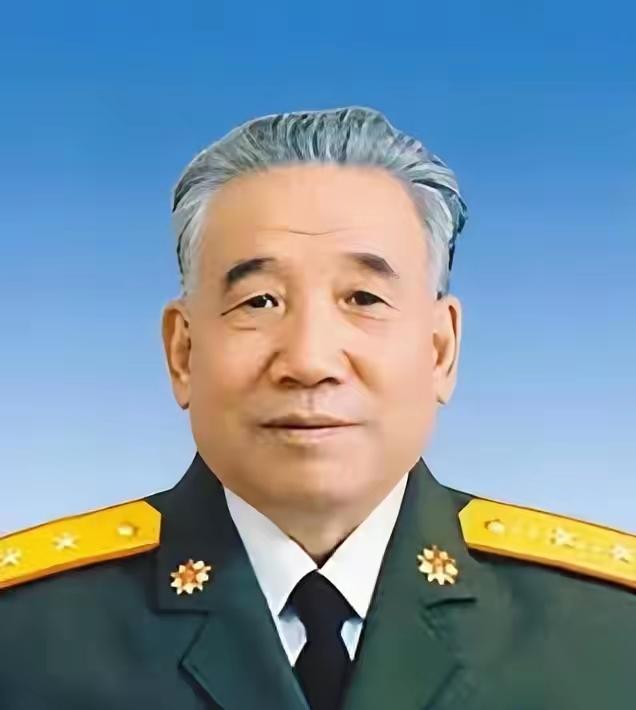 1978年，开国中将王近山病危，临终前将年仅14岁的小儿子托付给老部下郭涛，叮嘱