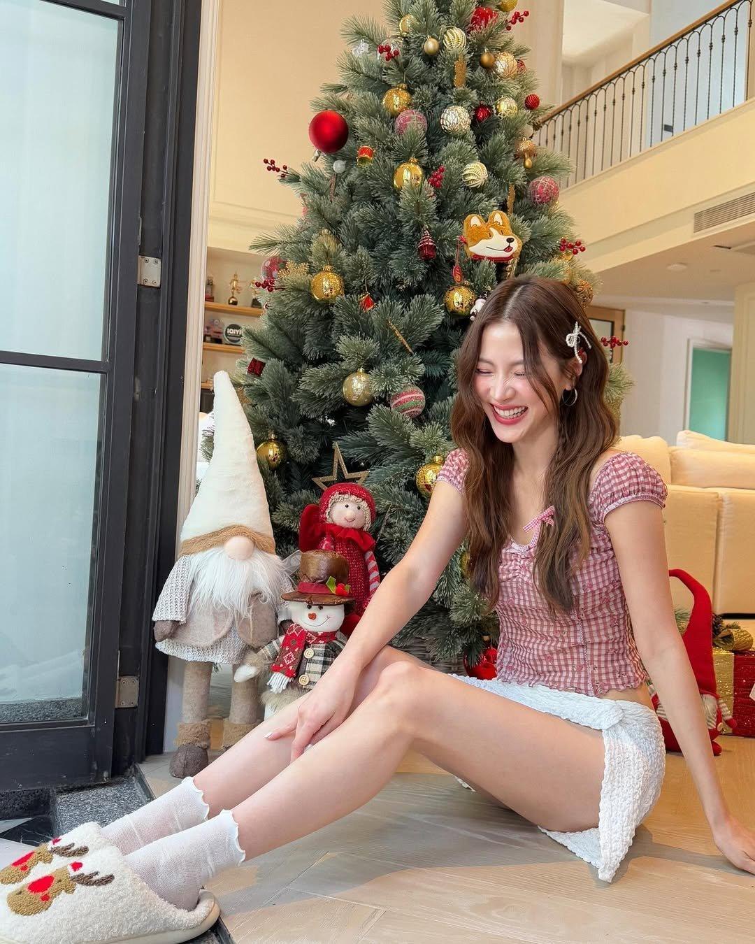 Baifern吕爱惠[超话] 📍Baifern Pimchanok IG更新?