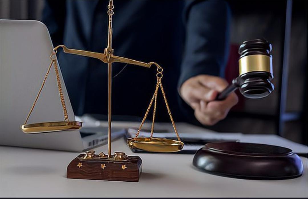 男子养了9年非亲生儿子，索赔19万元抚养费和10万元精神损失，真相为何如此残酷？