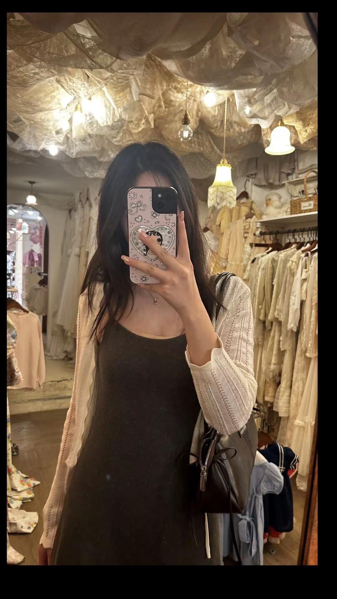 爱因有差别而变得厚重