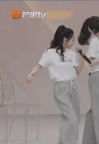 这还是我认识的陶昕然吗 不管怎么样，范儿是拿捏了，这还是我认识的陶昕然吗 