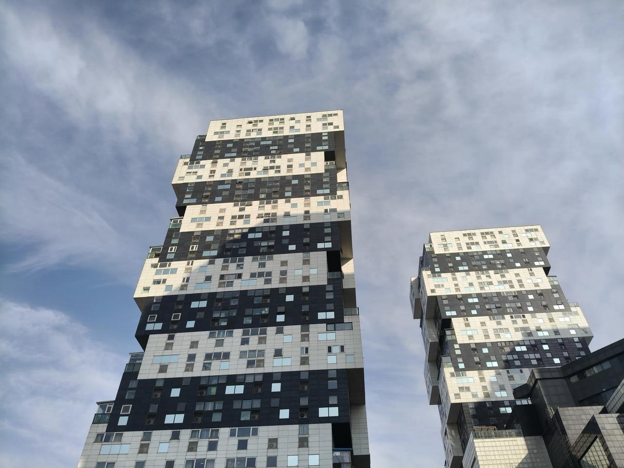 有大痛者必有大智！经典！
向作家致敬！