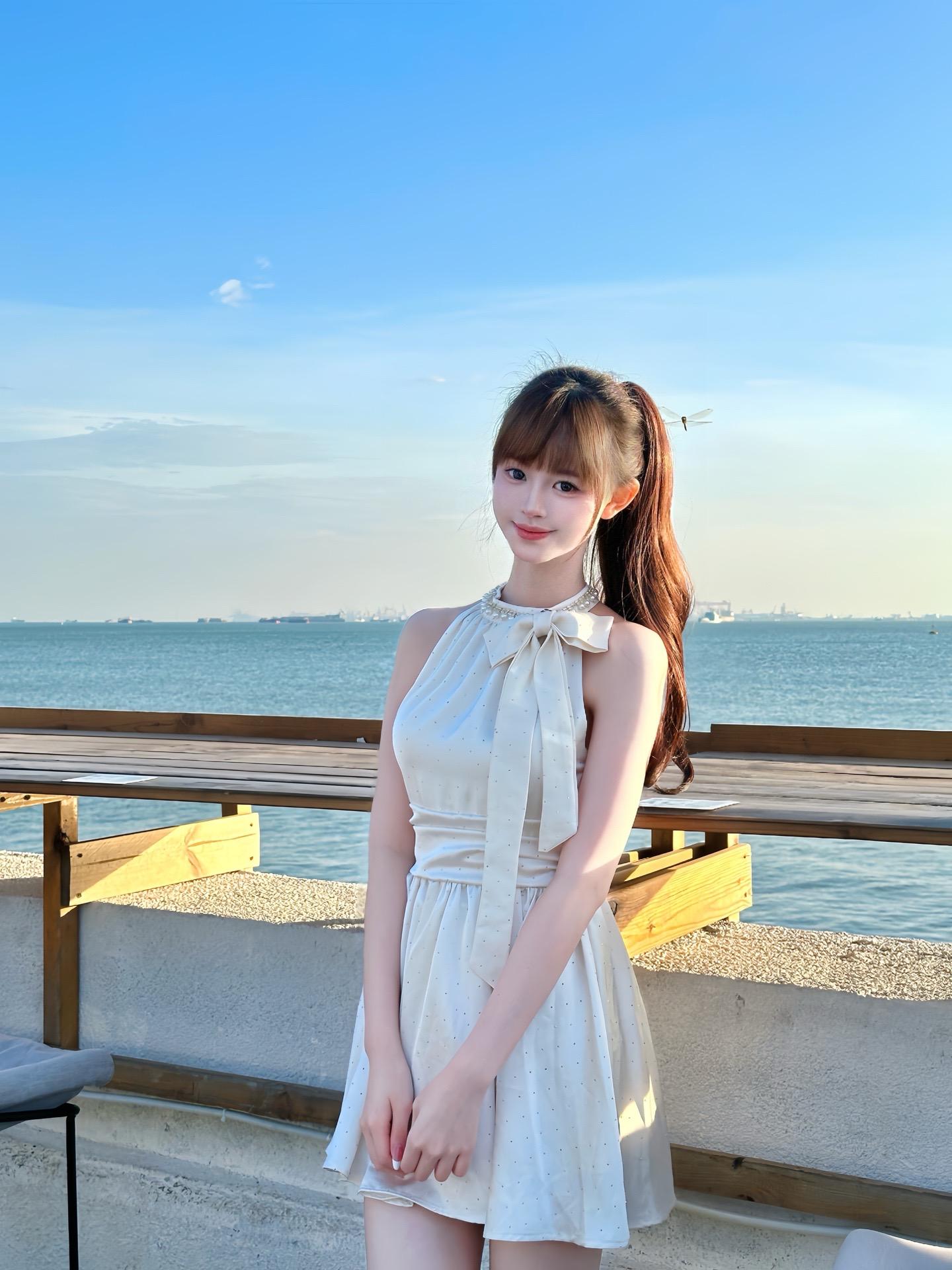 我可以一直吃同样的饭 反复听同样的歌 我不喜欢新鲜感 我喜欢安稳的一切