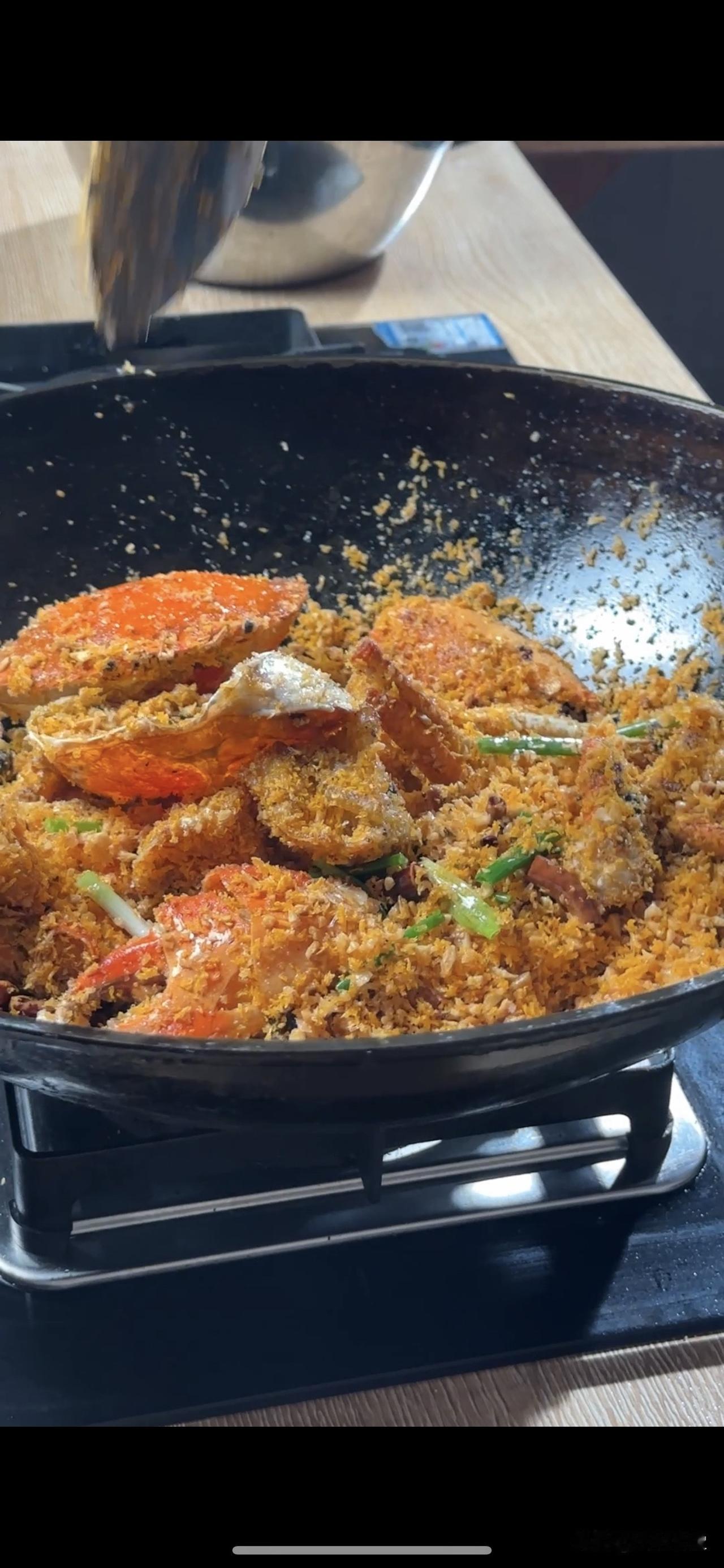 怎么让熊孩子乖乖吃饭只要做得足够好吃就不会有不乖乖吃饭的熊孩子，加油提升厨艺吧[