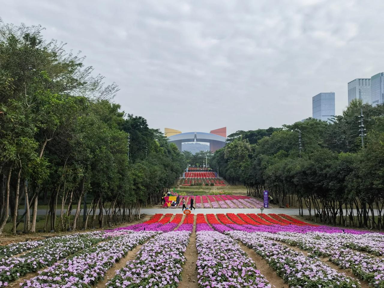 明事理、知人性，此乃一门大学问。
诚如《增广贤文》所云：“近水知鱼性，近山识鸟音