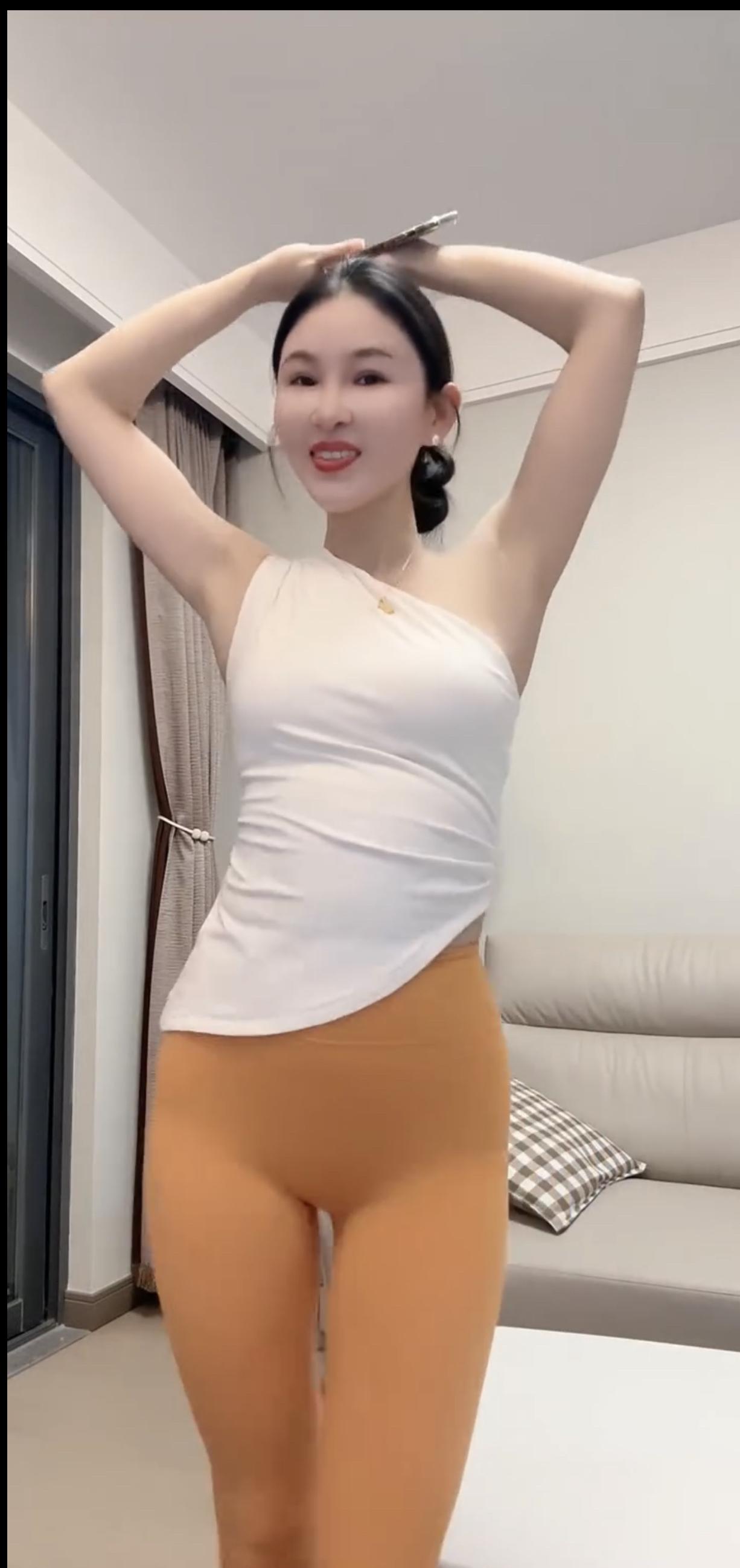 我的今日状态：🏃‍➡️运动
我这里的天气：☀️晴天