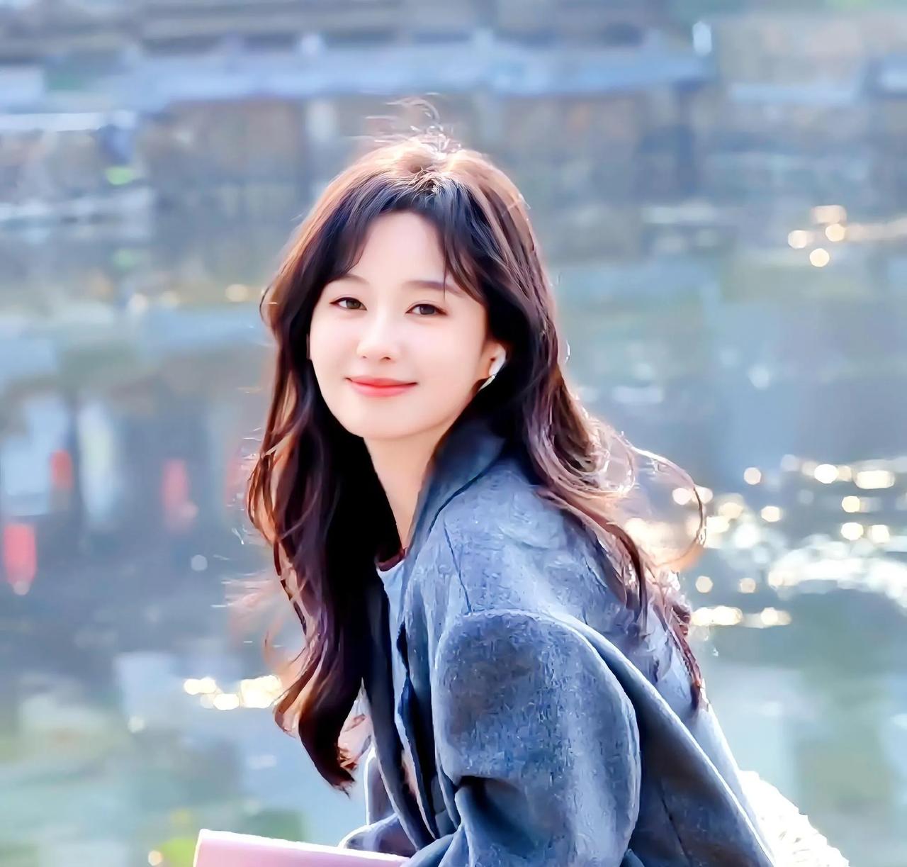 郑合惠子因为在拍戏放弃去hi6剧宣，工作室被粉丝骂了。

郑合惠子因在拍摄古装剧