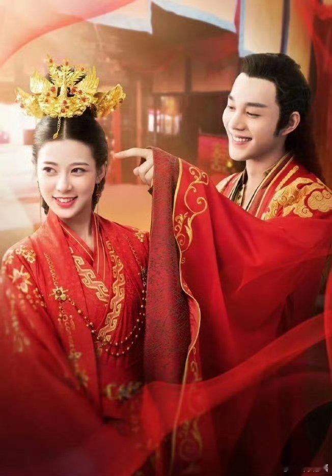 赵昭仪 袁昊  演员恋情曝光，袁昊在朋友圈发文官宣，他和赵昭仪在一起了！  20