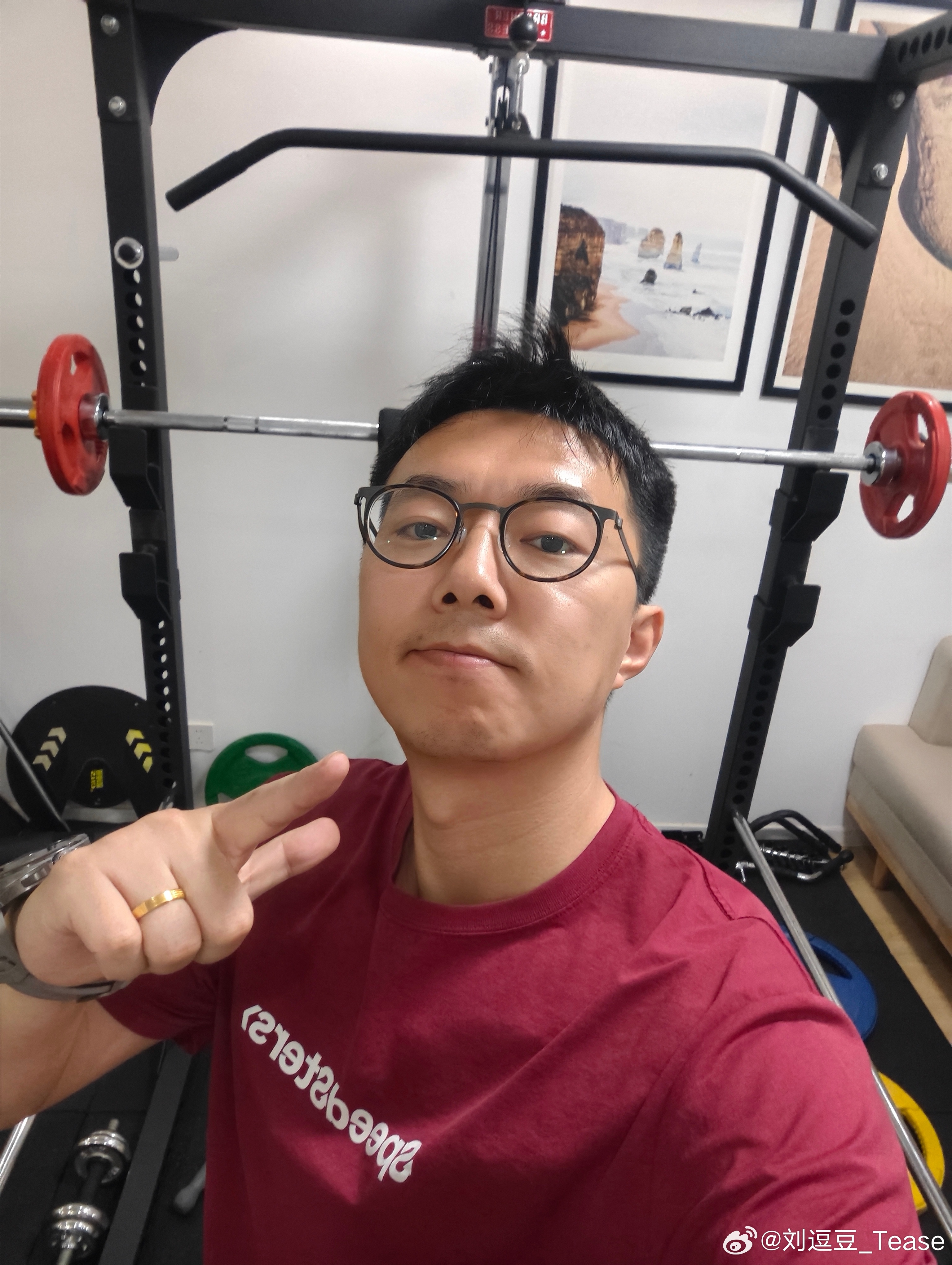 今天练练背热身之后效果真爽已练不欠的一天我的日常plog坚持运动打卡