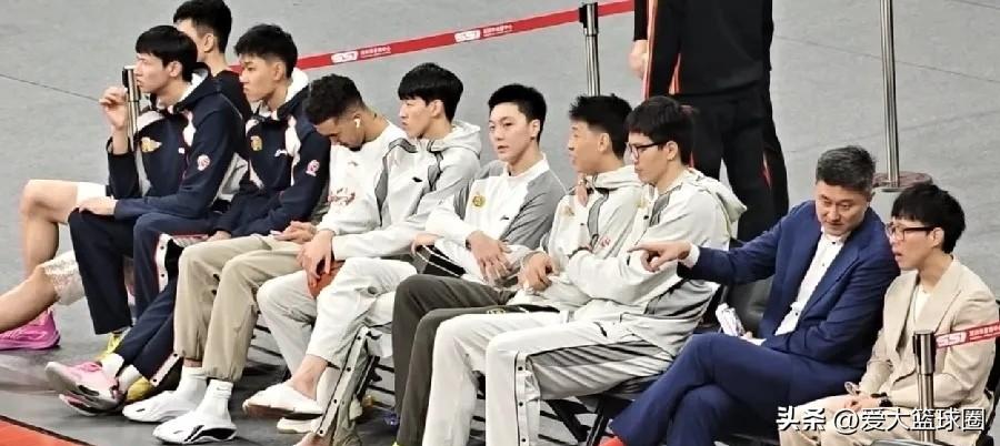 广东队老板陈海涛特别重视今晚的比赛！

今晚19点35分，广东男篮将在东莞主场对