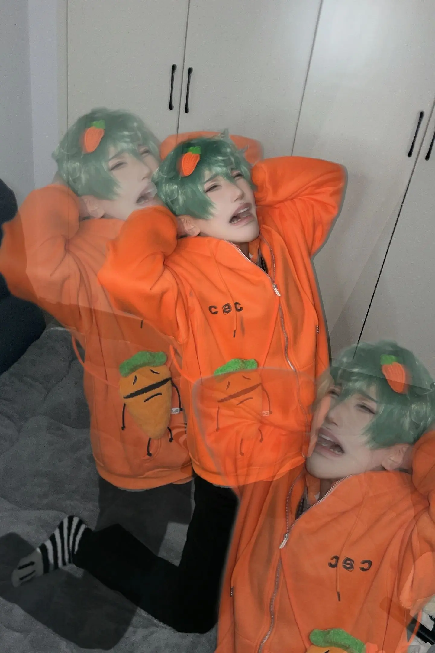 秀珍为什么给我的备注是日中？！它是故意的还是。。。